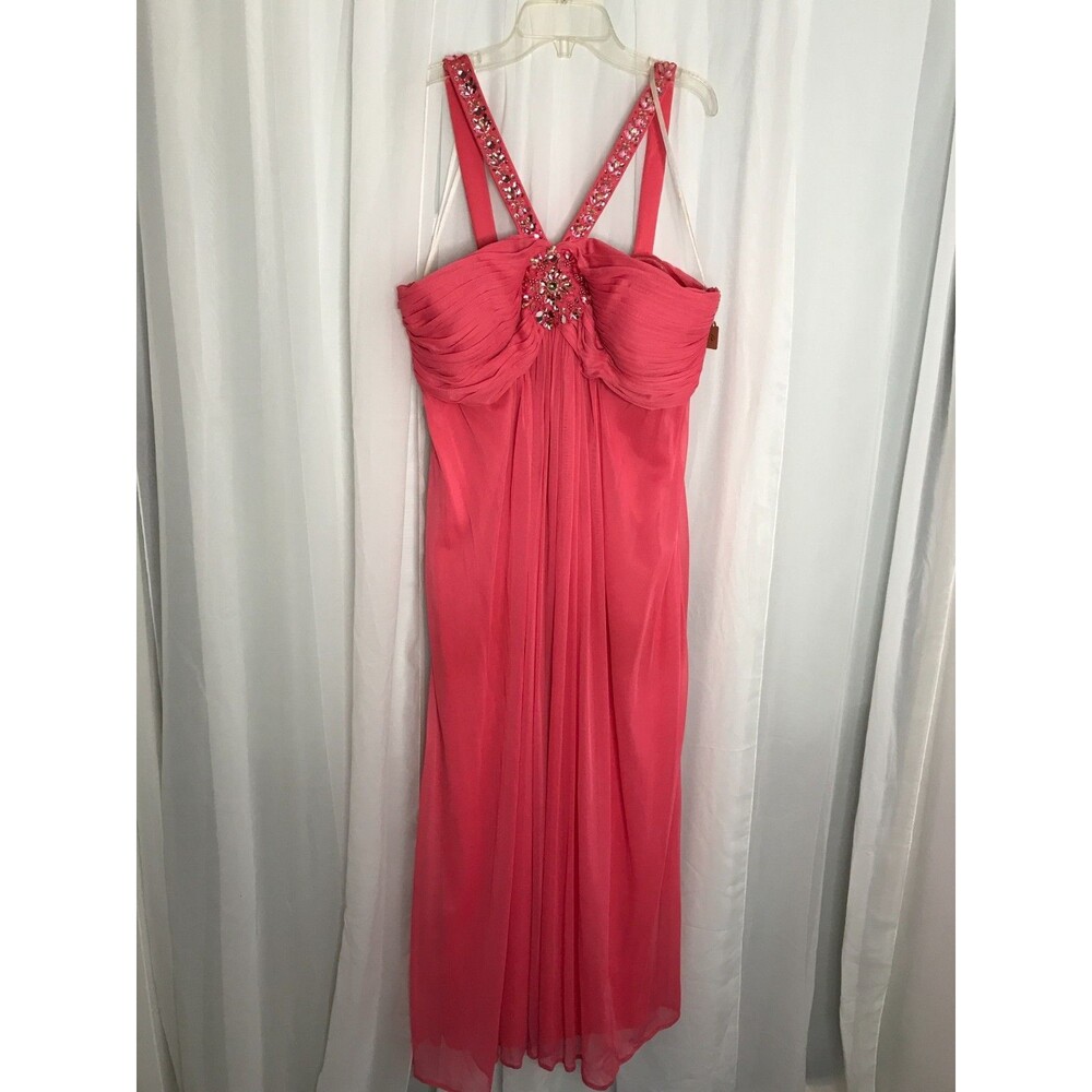 Beautiful XSCAPE 16W Strapless Style Prom Formal Dress Plus